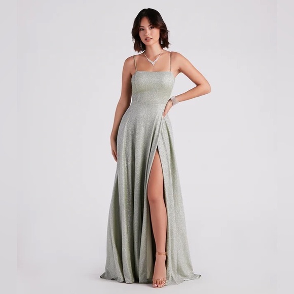 NWT Windsor Prom Dress!!!! - Picture 1 of 4